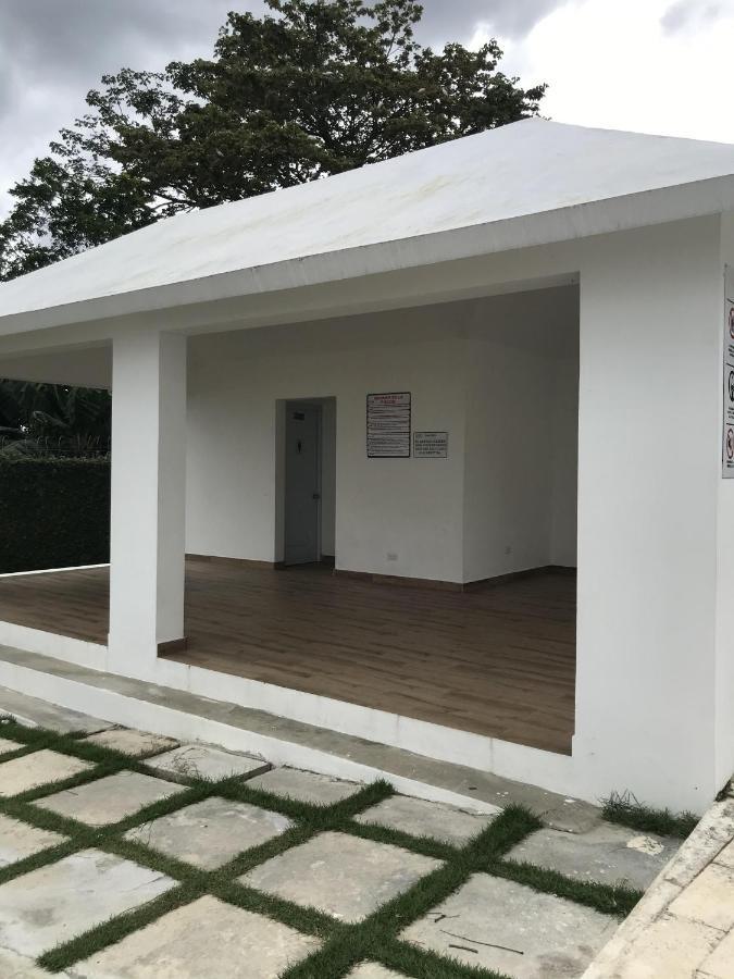 Residencial Santa Rosa Apto 8 Section C Moca 외부 사진